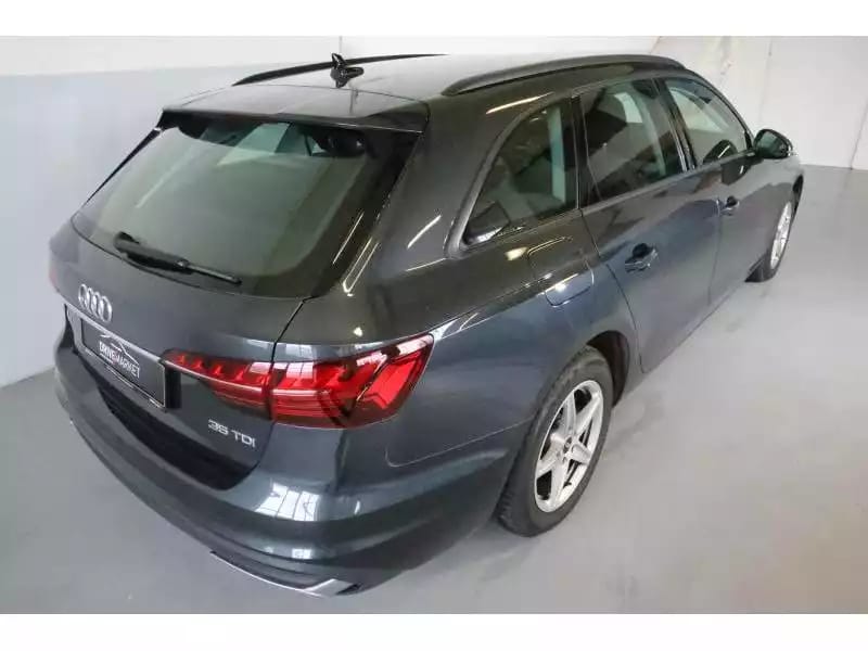 Audi A4 Avant - Photo 1