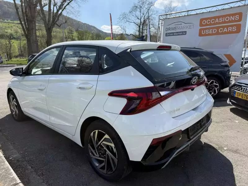 Hyundai i20 - Photo 1