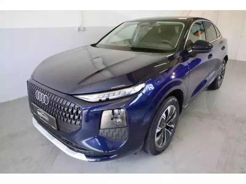 Audi Q3 Sportback - Photo 1