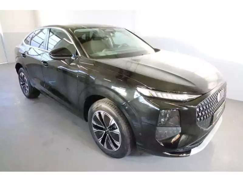 Audi Q3 Sportback - Photo 1