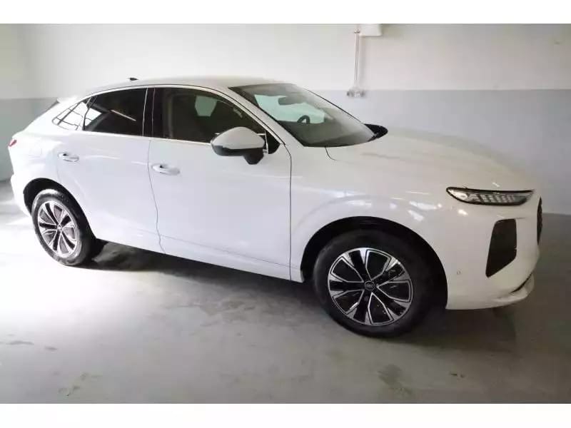 Audi Q3 Sportback - Photo 1