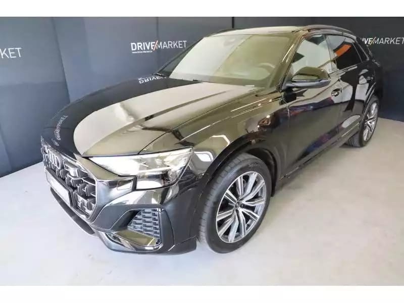 Audi Q8 50 TDI - Photo 1
