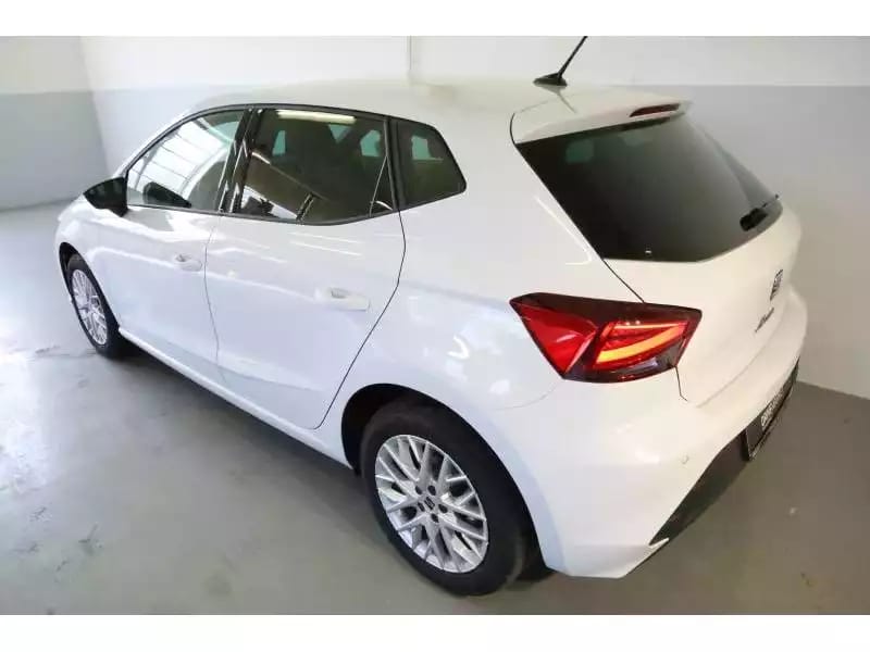 SEAT Ibiza Style - Photo 1