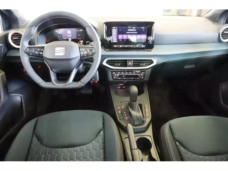 SEAT Ibiza Style - Photo 1
