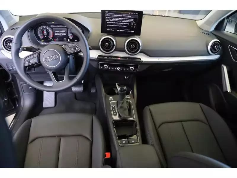 Audi Q2 S-Line - Photo 1