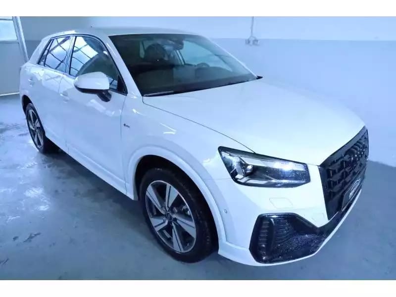 Audi Q2 S line - Photo 1