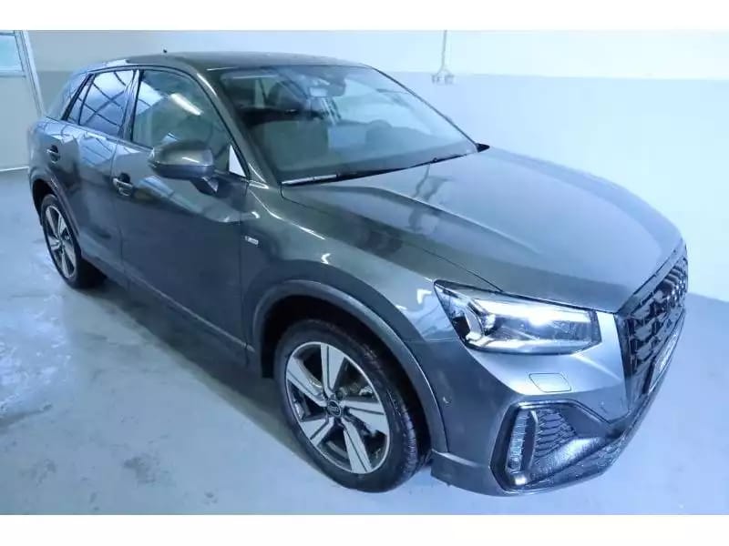 Audi Q2 S line - Photo 1