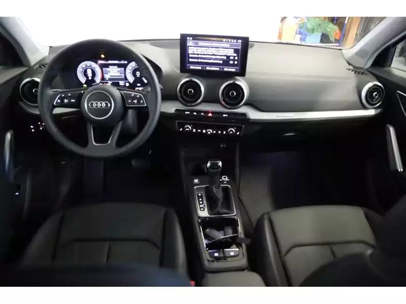 Audi Q2 S line - Photo 1