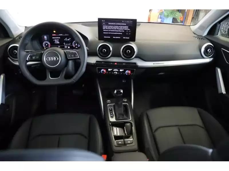 Audi Q2 S line - Photo 1