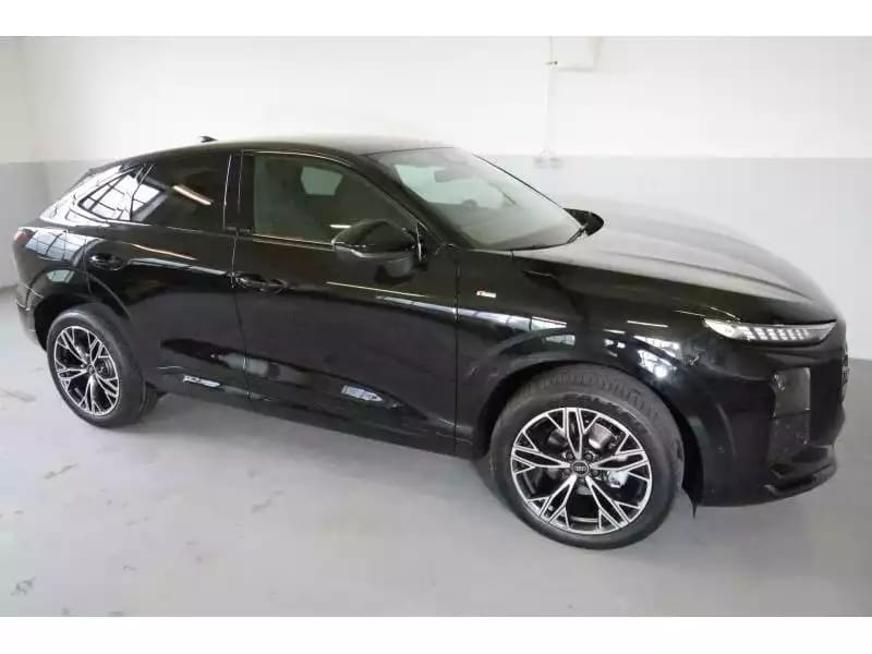 Audi Q3 Sportback - Photo 1
