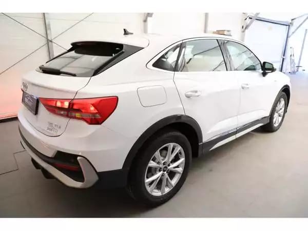 Audi Q3 Sportback S-Line - Photo 2