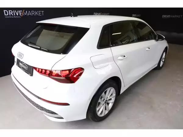 Audi A3 Sportback S Line - Photo 2