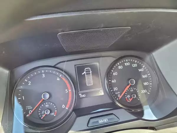 Volkswagen Crafter 35 Fourgon - Photo 2