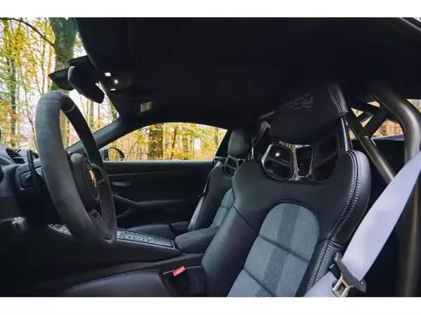 Porsche Cayman GT4 RS Weissach - Photo 2