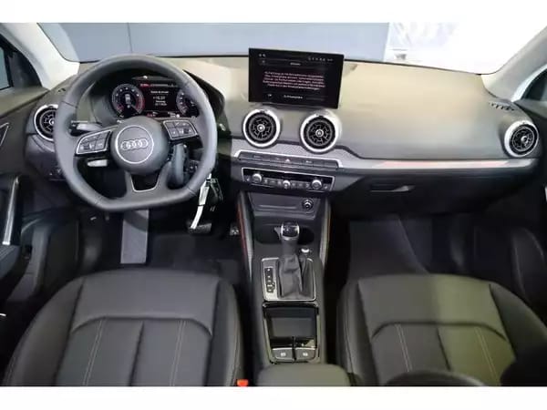 Audi Q2 35 TFSI S Tronic - Photo 2