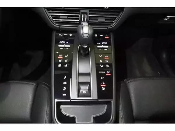 Porsche Macan GTS Pano AHK LED - Photo 3