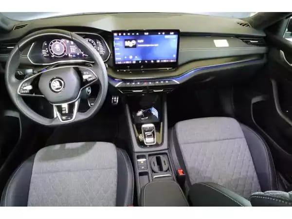 Skoda Octavia Sportline - Photo 2