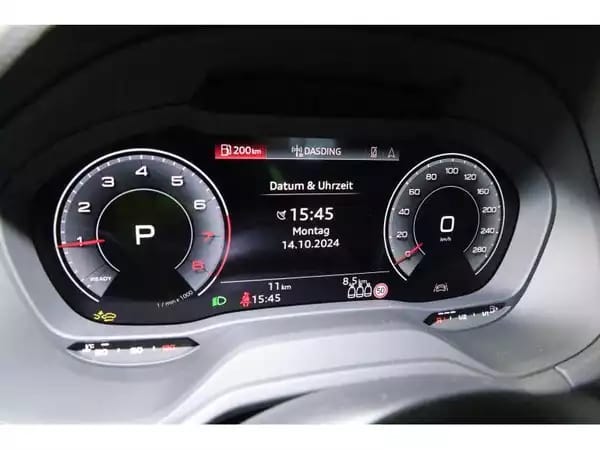 Audi Q2 35 TFSI S Tronic - Photo 3