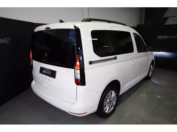 Volkswagen Caddy Life - Photo 2