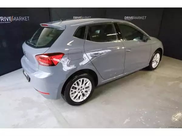 SEAT Ibiza Xcellence - Photo 2