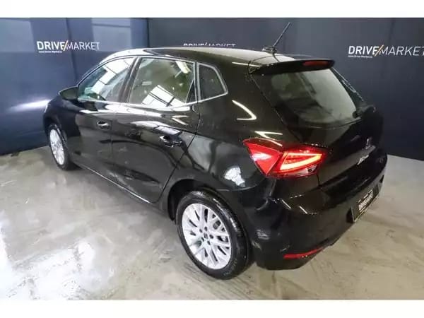 SEAT Ibiza XcEllence - Photo 2