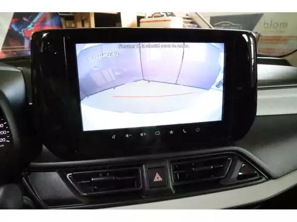 Suzuki Swift GL+ - Photo 3