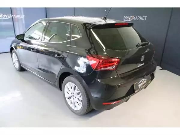 SEAT Ibiza XcEllence - Photo 2