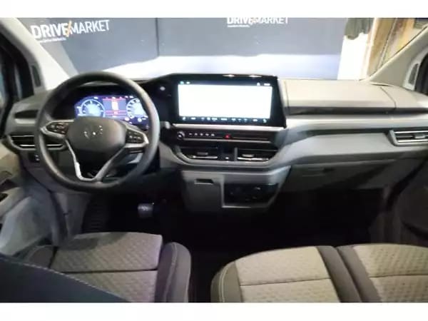 Volkswagen T7 Caravelle Style Court - Photo 2