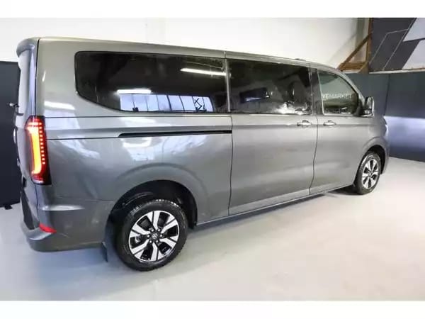 Volkswagen T7 Caravelle Style Long - Photo 2