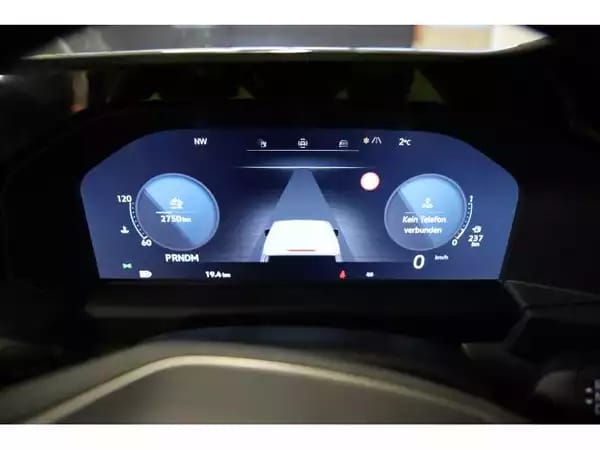 Volkswagen T7 Caravelle STYLE COURT A8 - Photo 3