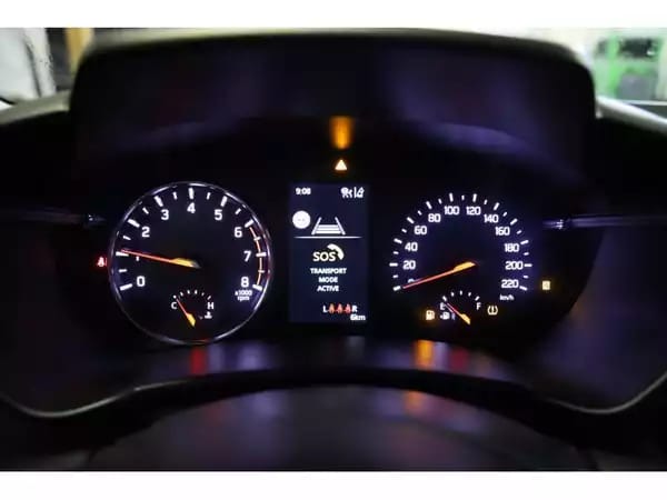 Suzuki Swift GL+ - Photo 3