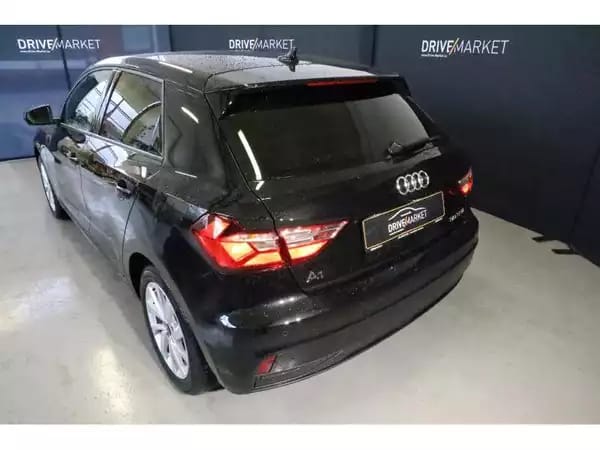 Audi A1 Advanced - Photo 2