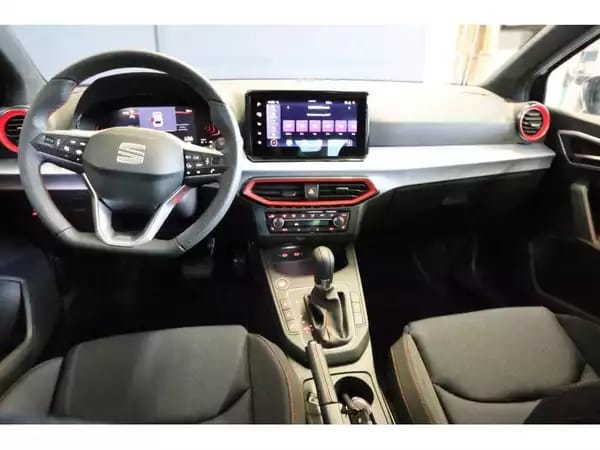 SEAT Ibiza FR - Photo 2