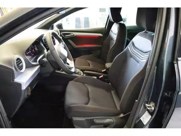 SEAT Ibiza FR - Photo 3