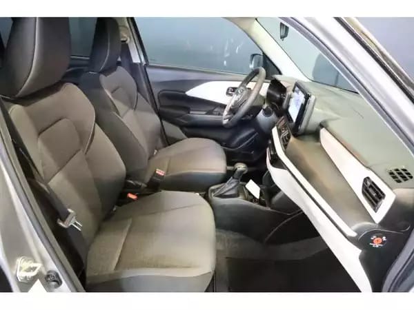 Suzuki Swift GL+ - Photo 3