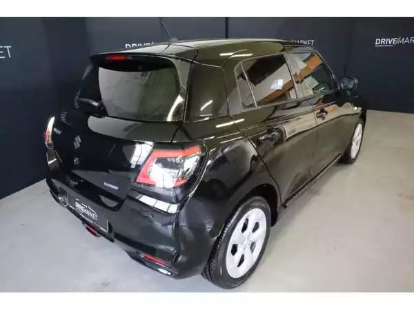 Suzuki Swift GL+ - Photo 2