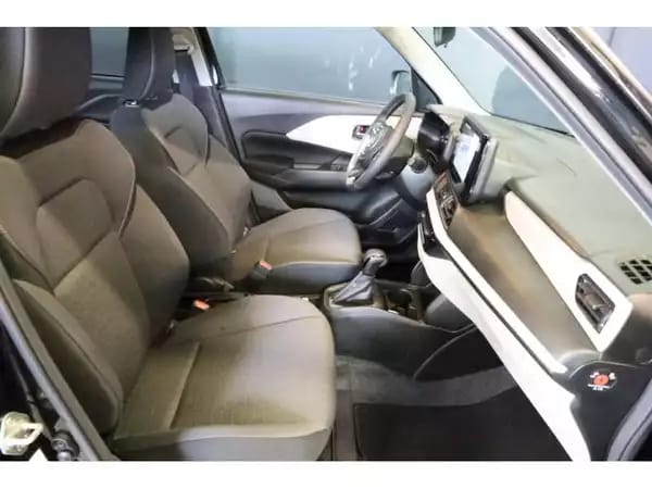 Suzuki Swift GL+ - Photo 3