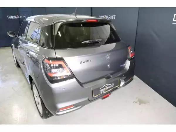 Suzuki Swift GL+ - Photo 2