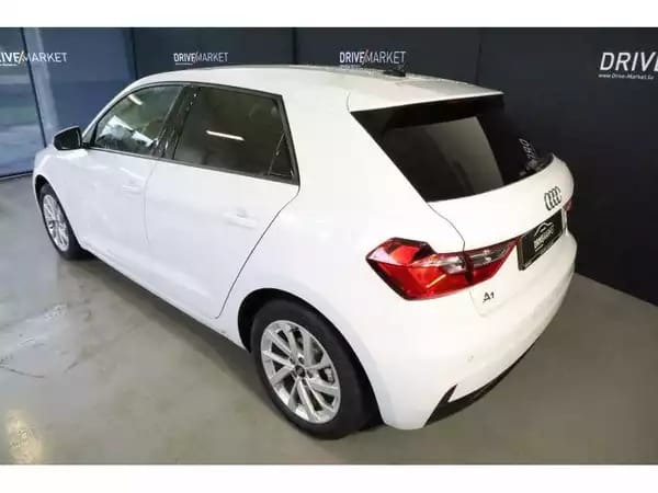 Audi A1 Advanced - Photo 2