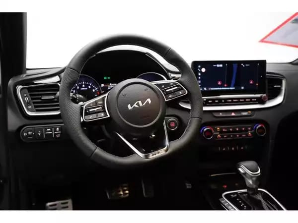 Kia XCeed GT Line - Photo 2