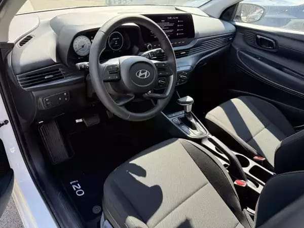Hyundai i20 - Photo 2