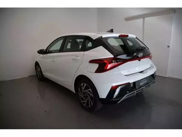 Hyundai i20 - Photo 2