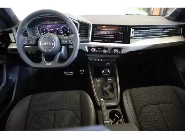 Audi A1 S-Line - Photo 2