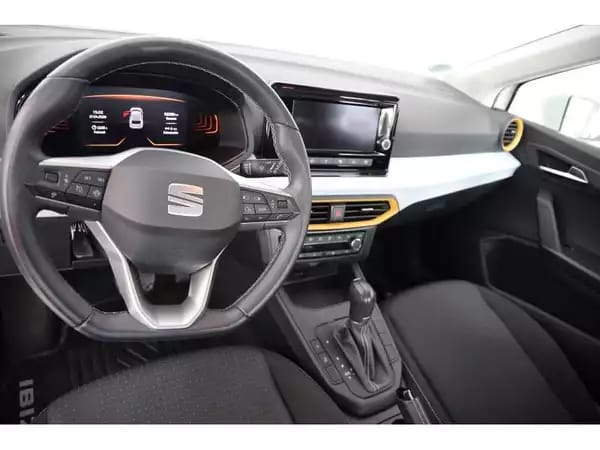 SEAT Ibiza Style - Photo 2