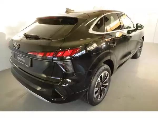 Audi Q3 Sportback - Photo 2