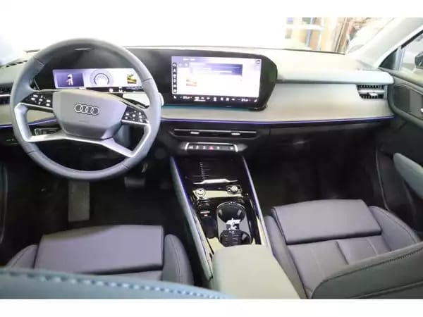 Audi Q3 Sportback - Photo 2