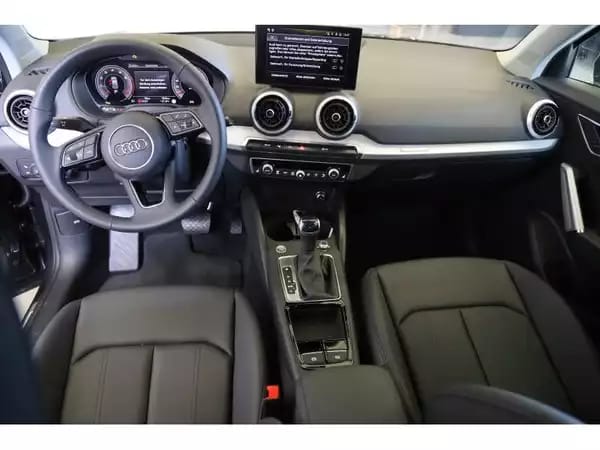 Audi Q2 S-Line - Photo 2