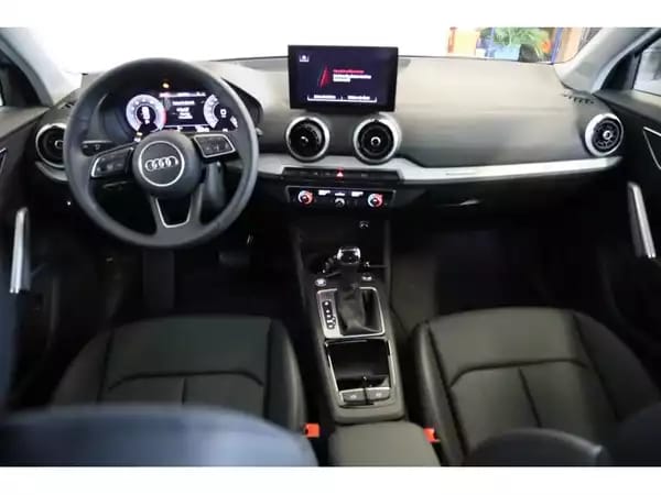 Audi Q2 S line - Photo 2
