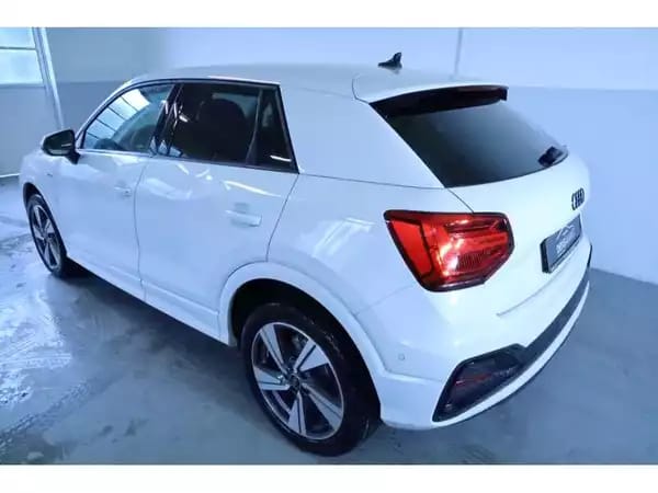 Audi Q2 S line - Photo 2