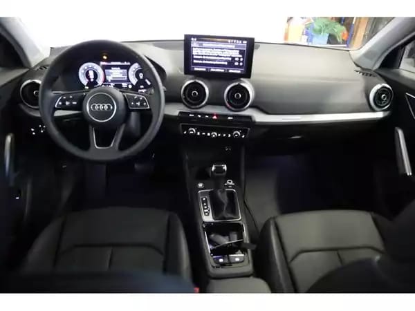 Audi Q2 S line - Photo 2